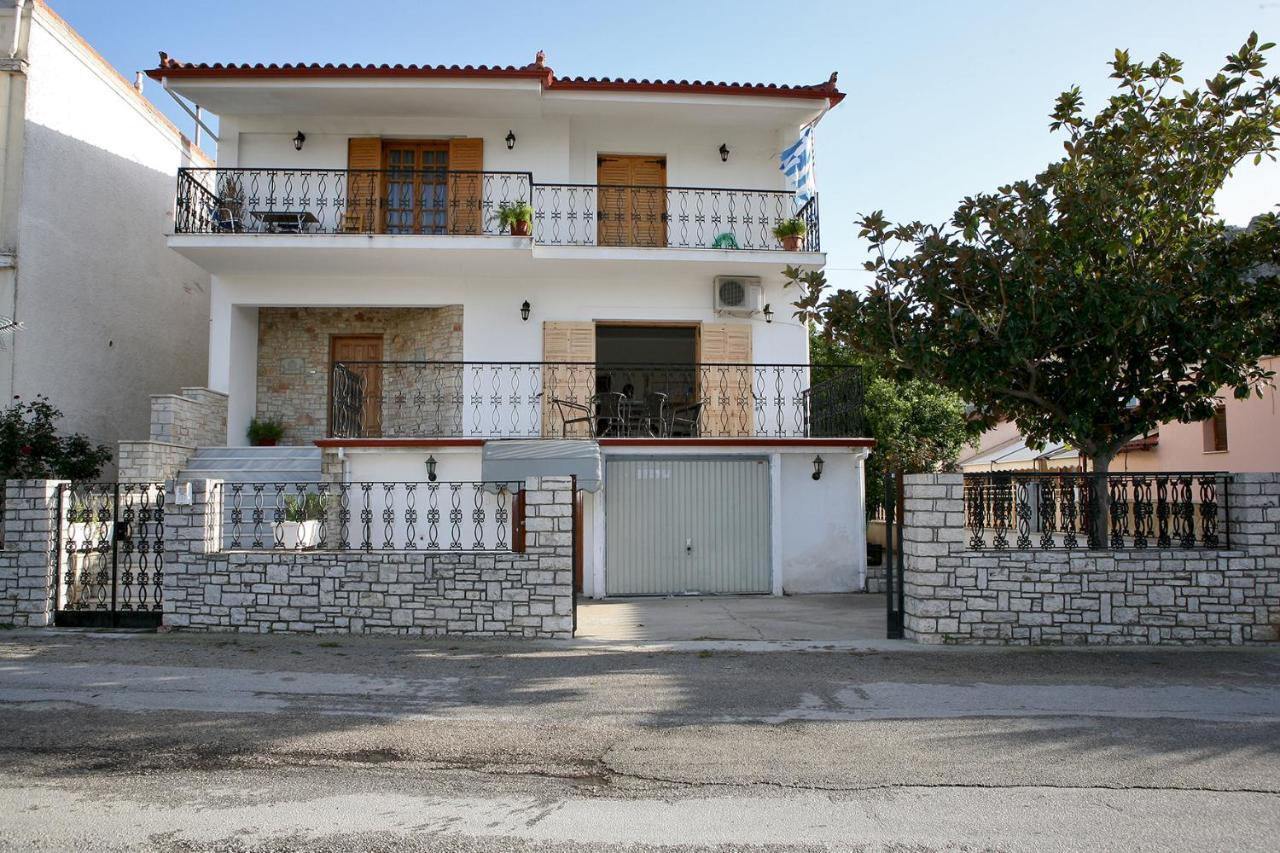Litsa'S House Apartment Nafplio Luaran gambar